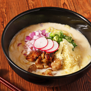 コク旨！炭焼き鶏白湯ラーメン