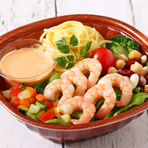 海老とクリーミィトマトの 彩りパスタサラダ